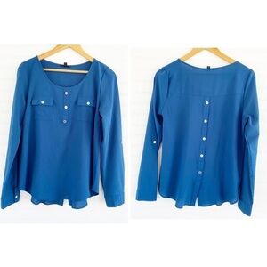 Mine Blue dressy blouse Size Large
